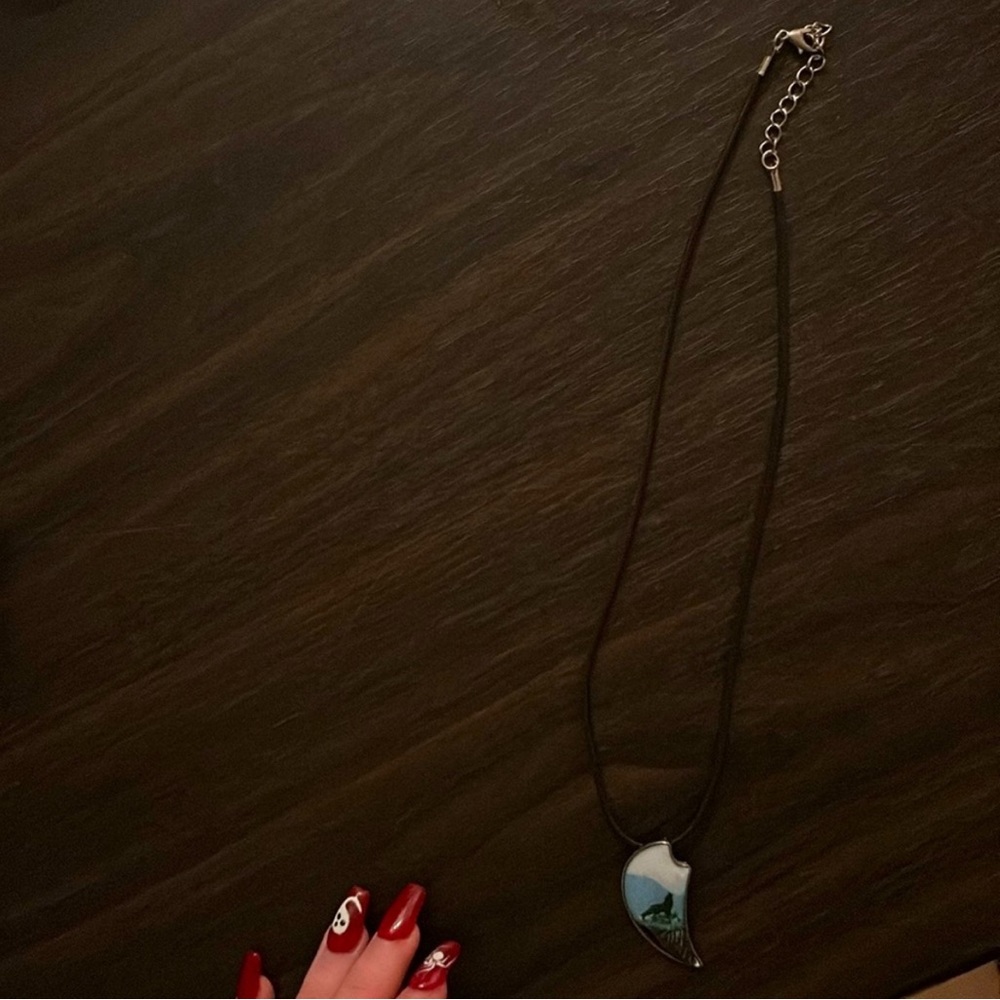 Wolf beartooth shaped Necklace